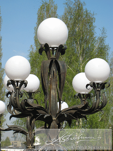 Lampy ogrodowe