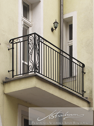 Balkony, balustrady zewnętrzne